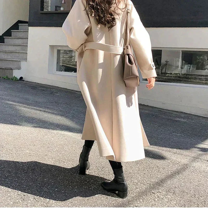 Elegante Lange Mantel Dames met Knoopsluiting en Zakken Winterjas