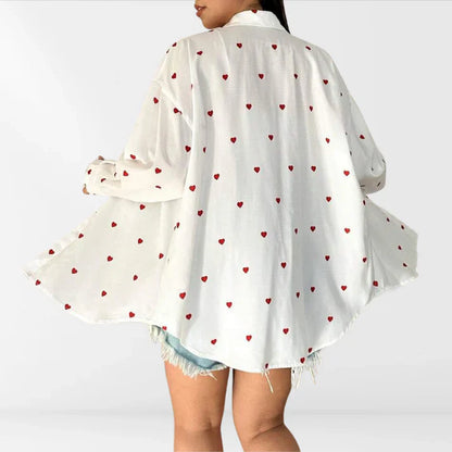 Carlita - Oversized blouse met hartjes