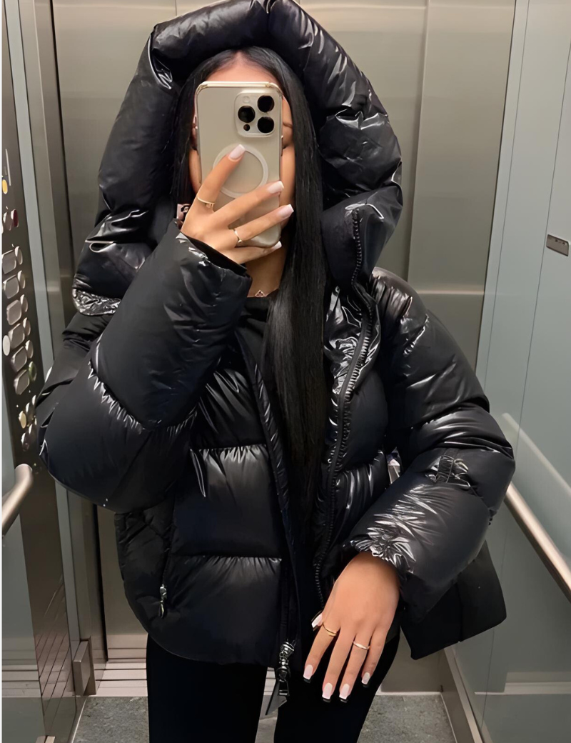 Nora___Dames_Jas_Winter_-_Slim_Fit__Lichtgewicht_Isolatie__Glanzende_Afwerking_1.png