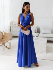 Elegant Cocktail Maxi Dress with V-Neck and Bow Detail