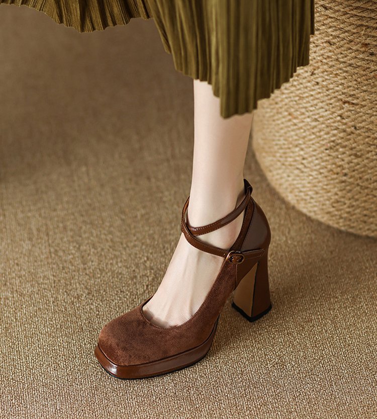 Dames Vrouwelijke Pumps met Enkelbandjes en Blokhak
