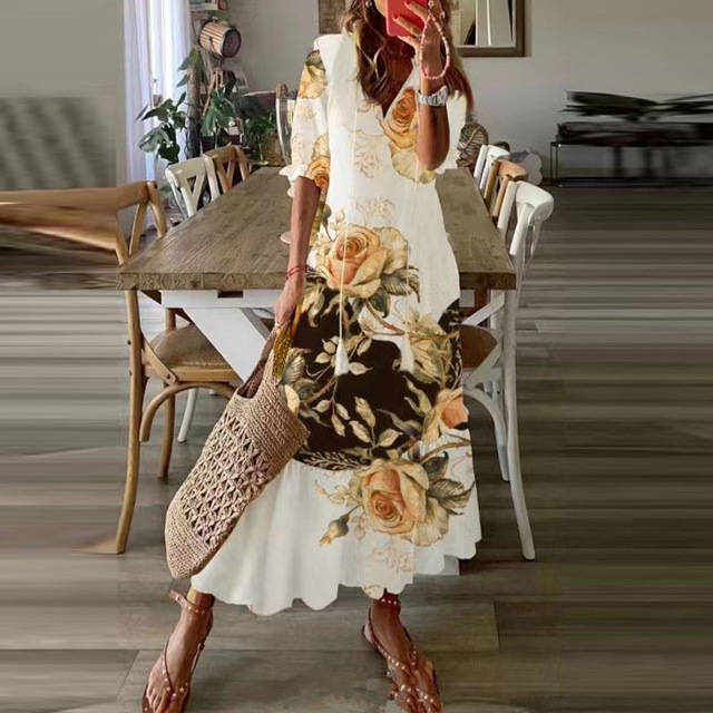 Robe maxi bohème à imprimé floral et col en V