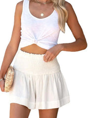 Shorts pour femmes avec taille smockée et jambes larges