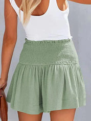 Shorts pour femmes avec taille smockée et jambes larges