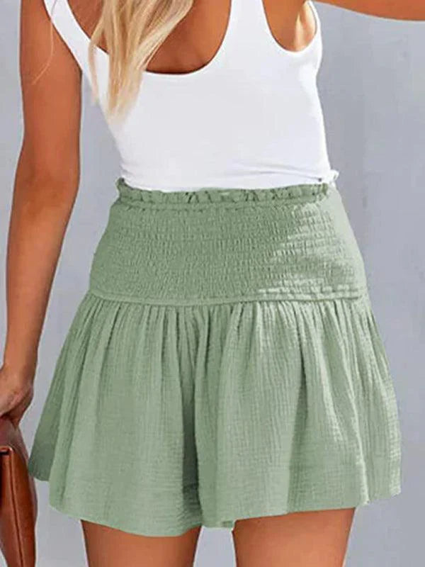 Shorts pour femmes avec taille smockée et jambes larges