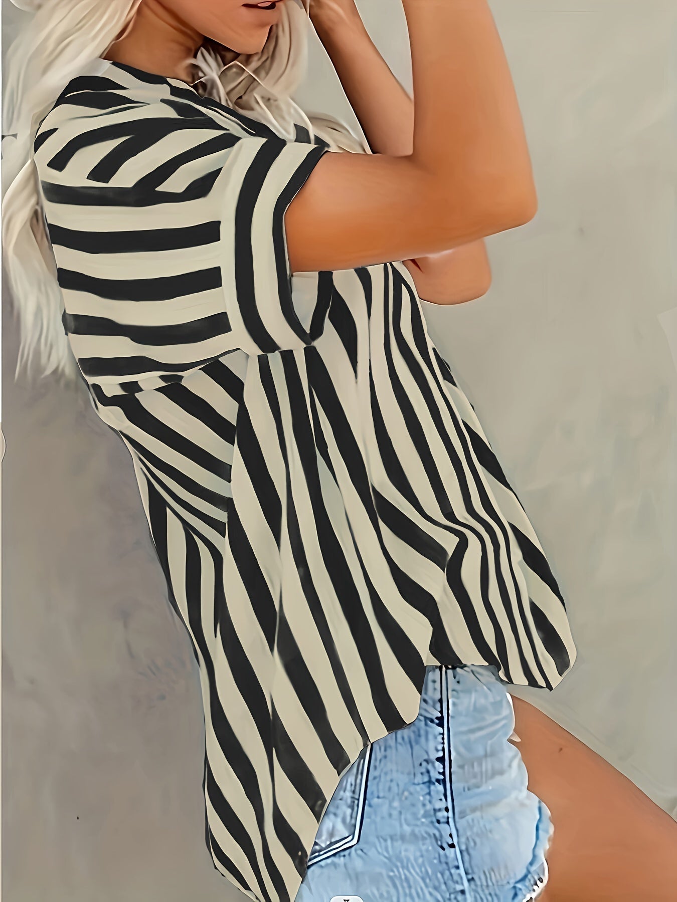 Bojana - Gestreepte blouse met korte mouwen