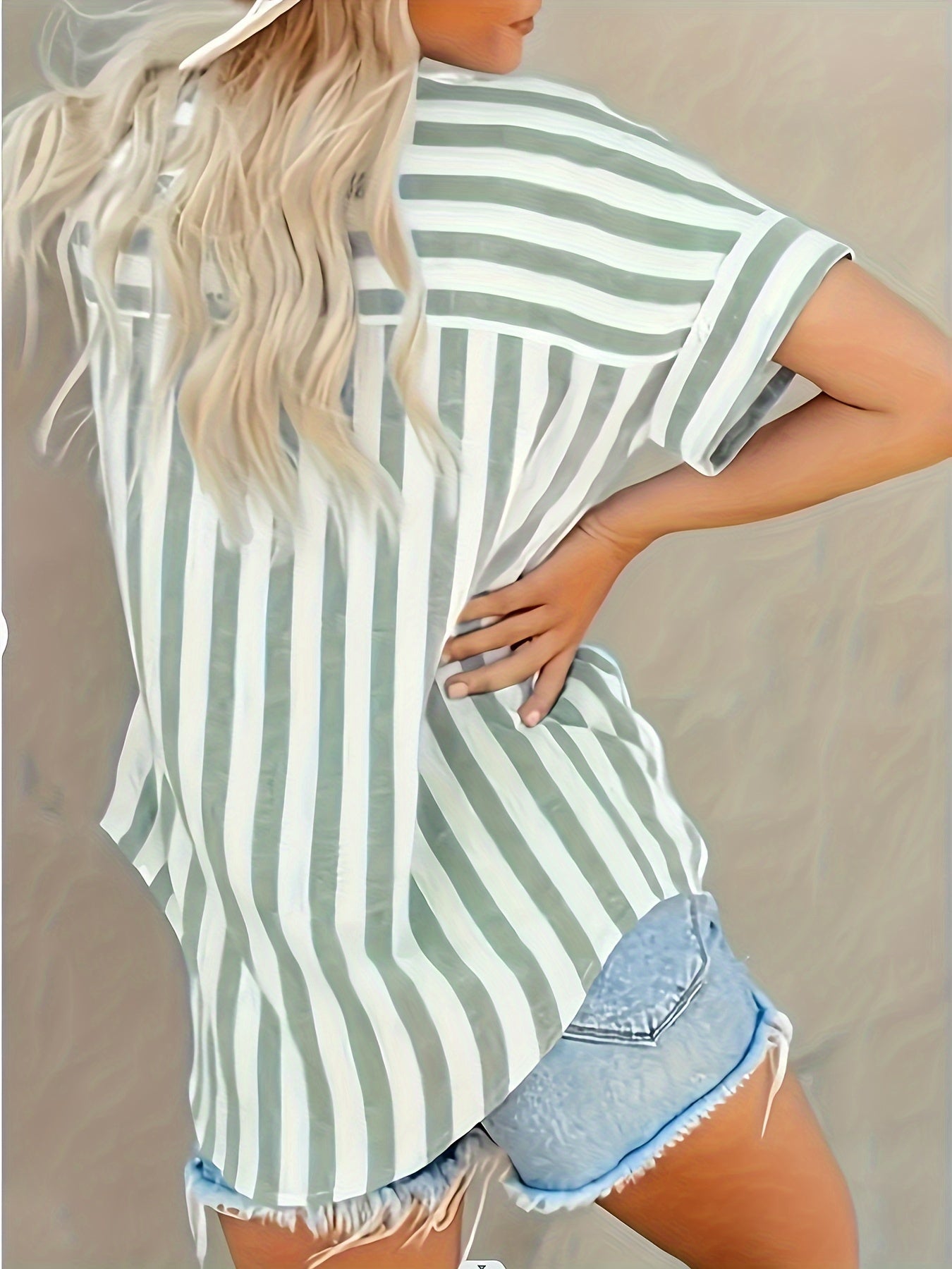 Bojana - Gestreepte blouse met korte mouwen