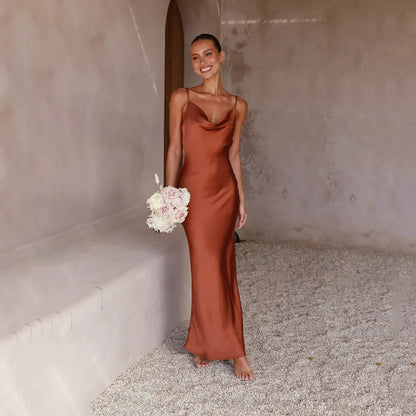 Jady - Satijnen maxi jurk met open rug