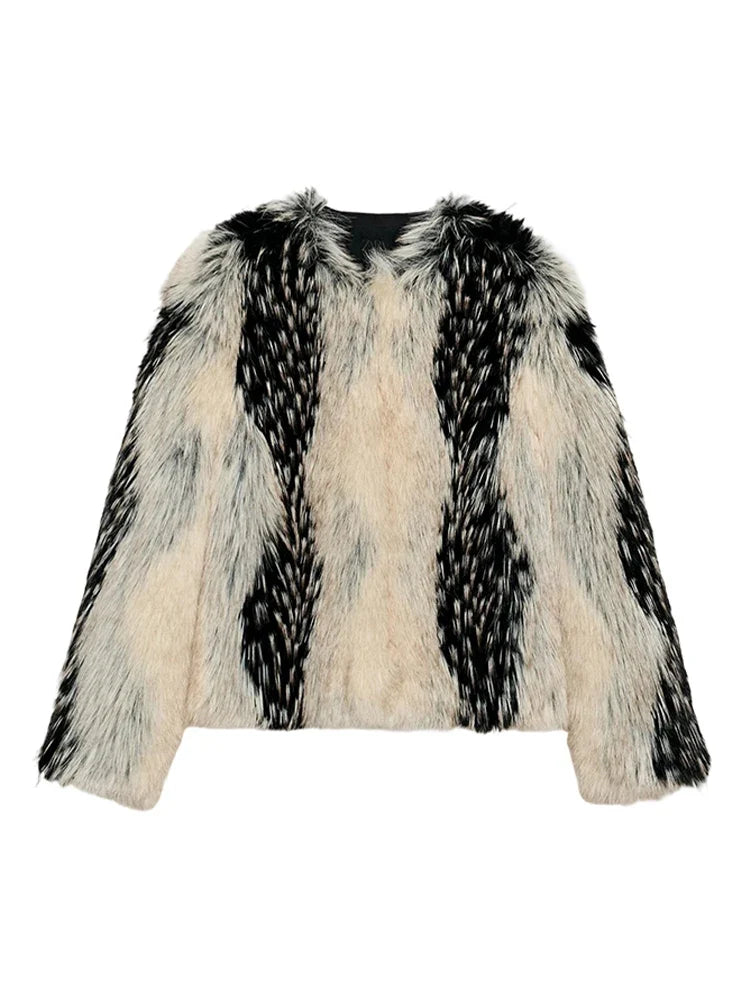 Solayne faux fur jas zwart crème – close-up vooraanzicht