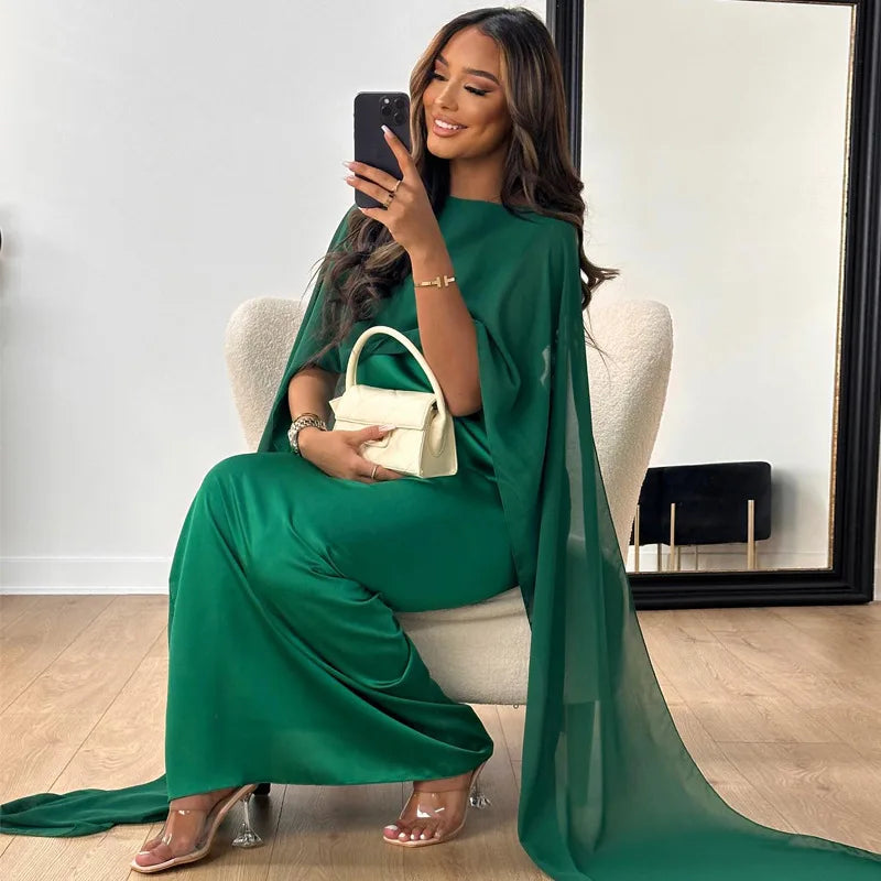 Elegante Dames Maxi Galajurk met Cape Mouwen