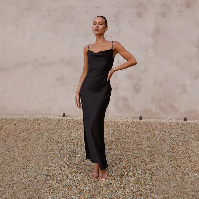 Jady - Satijnen maxi jurk met open rug