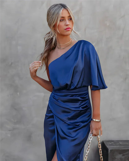 Anouk - Off-Shoulder Satijnen Midi-Jurk met Drapage