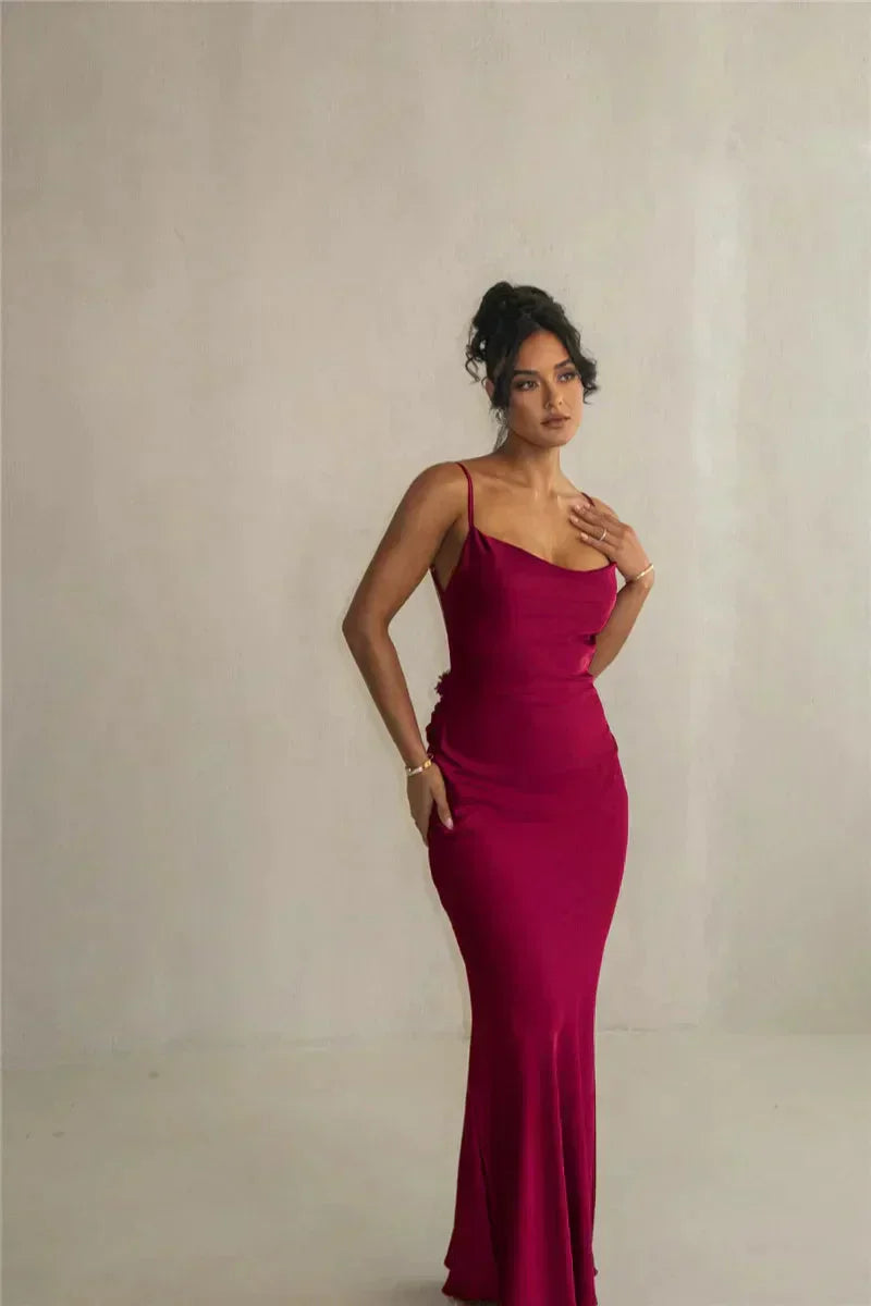 Satynowa maxi sukienka wieczorowa damska bez pleców