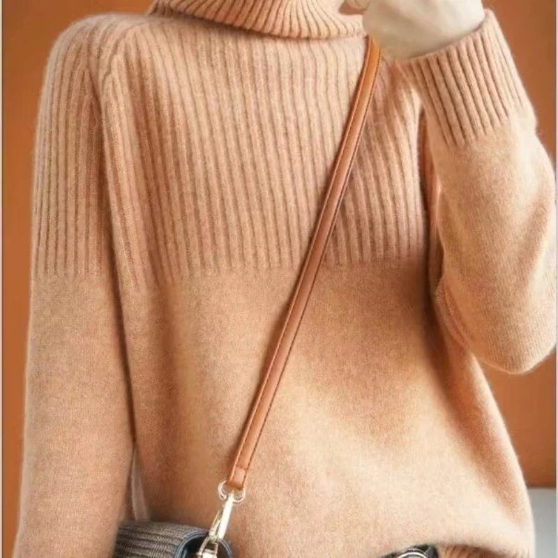 Elegante Warme Dames Coltrui En Geribde Details