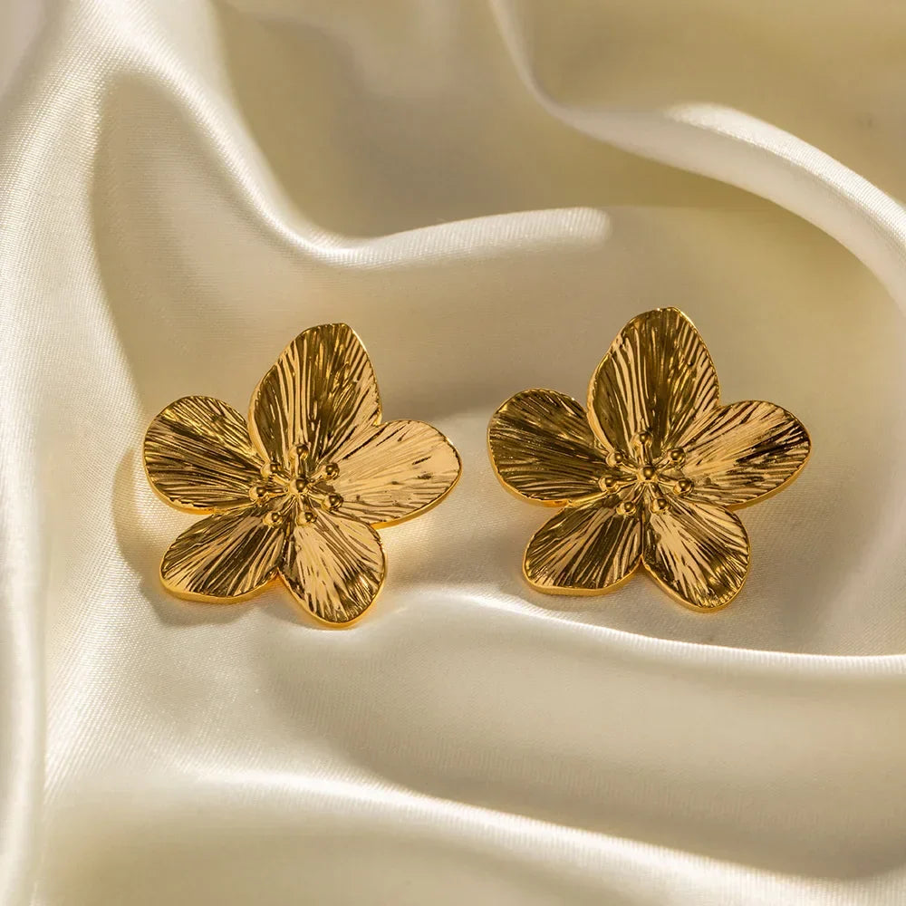 Sterre - Luxe Gouden Bloem Oorbellen