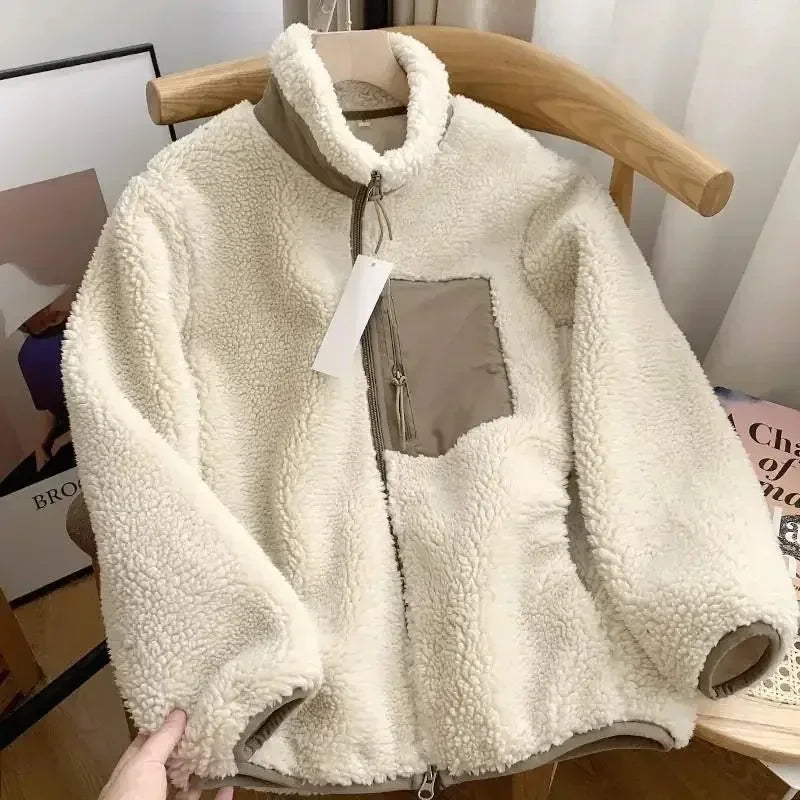 Manteau teddy chaud pour femmes avec col montant et poche zippée