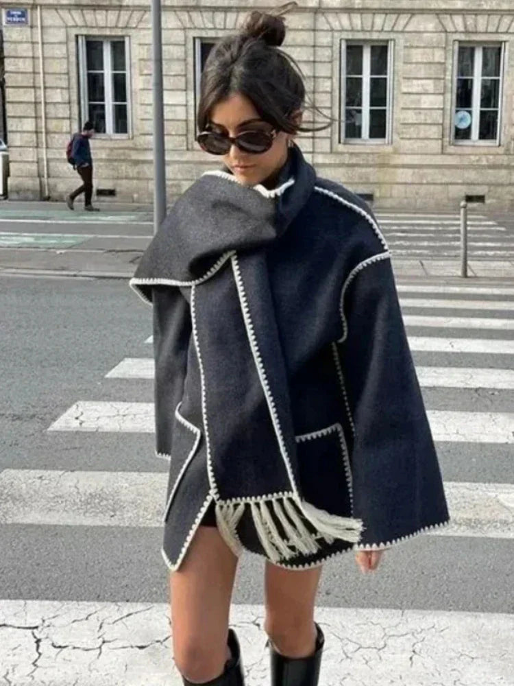 Stijlvolle Warme Oversized Wollen Winterjas met Sjaal en Zakken Dames