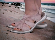 Luchtige Sandalen Met Klittenbandsluiting En Zachte Zool Voor Dames