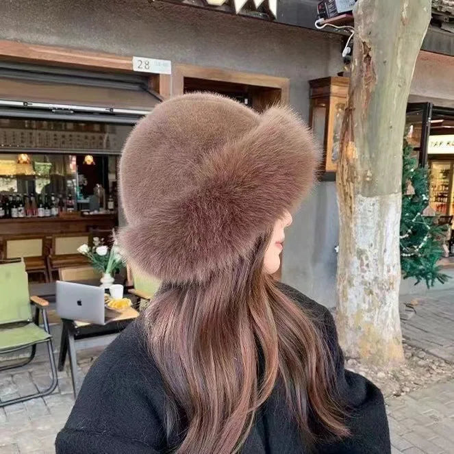 Women's Warm Chic Winter Hat with Soft Faux Fur Trim