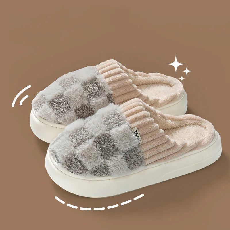 Warm Slippers with Checkered Pattern for Women