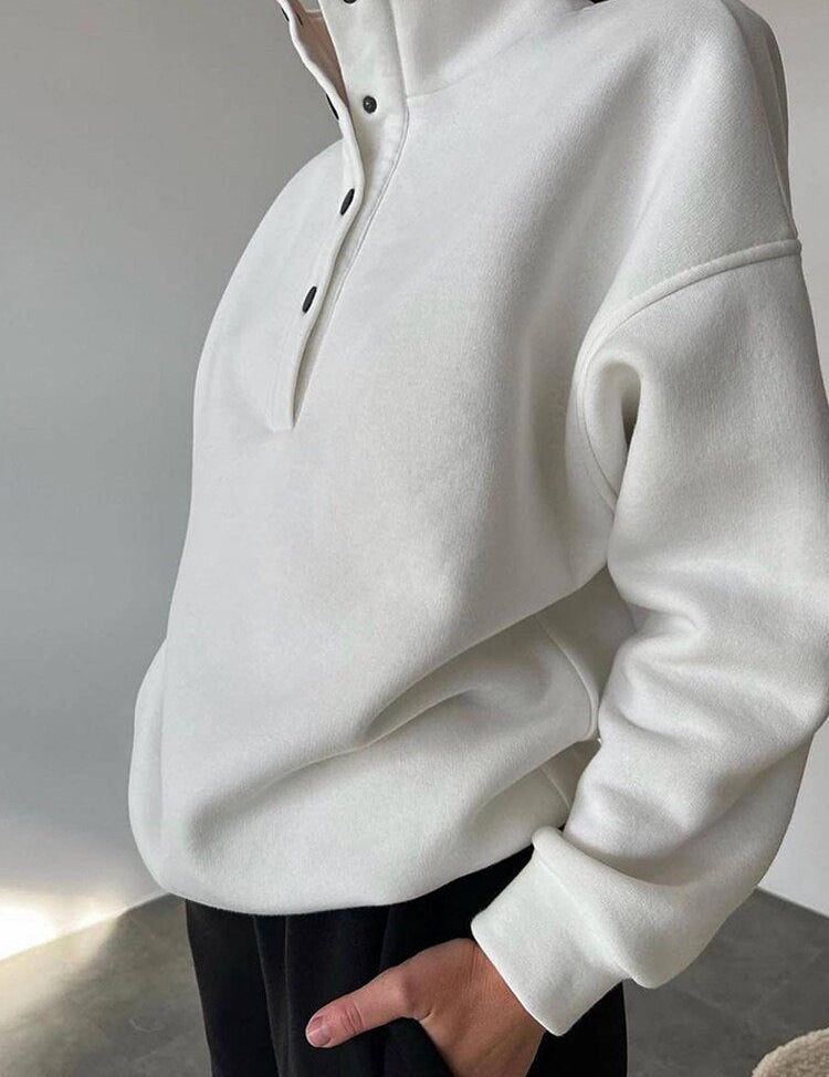 l'ensemble sweat adapté aux tenues polyvalentes.