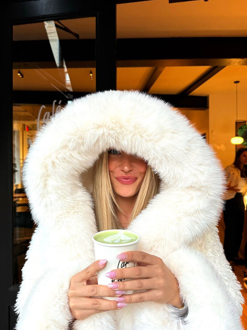 Witte Dames Fleecejack met Oversized Capuchon en Imitatiebont