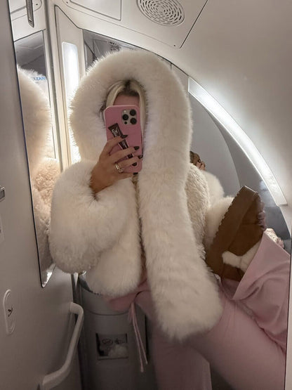 Witte Dames Fleecejack met Oversized Capuchon en Imitatiebont