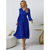 Robe midi élégante pour femmes avec manches longues et ceinture