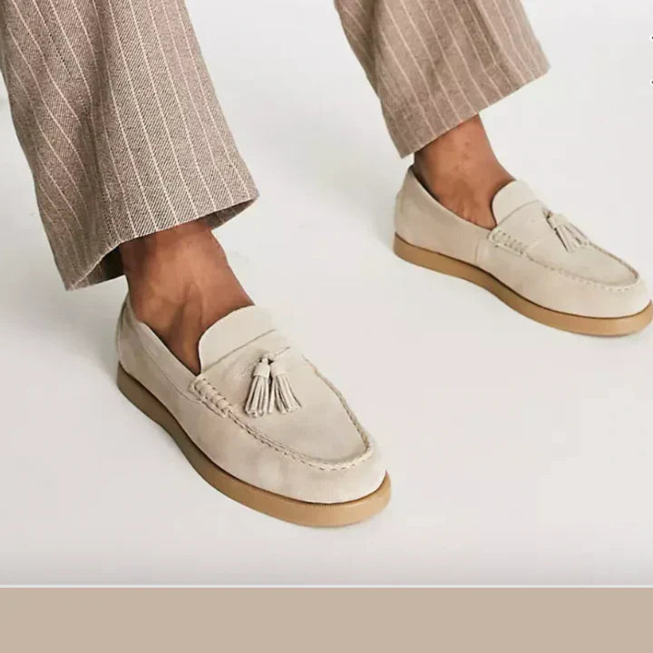 Stylowe zamszowe loafersy z frędzlami dla mężczyzn