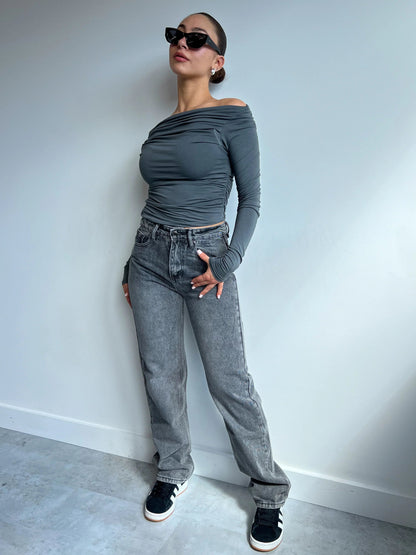Trendy Hoge-Taille Jeans Voor Dames Met Rechte Pijpen En Ripped Details