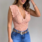 Fitted Edge Top with V Neck and Short Sleeves