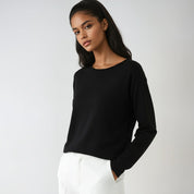 Damski sweter z cienkiej dzianiny z okrągłym dekoltem, miękki i wygodny