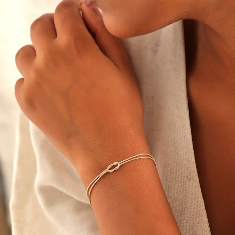 Nova - Liefdesknoop Armband
