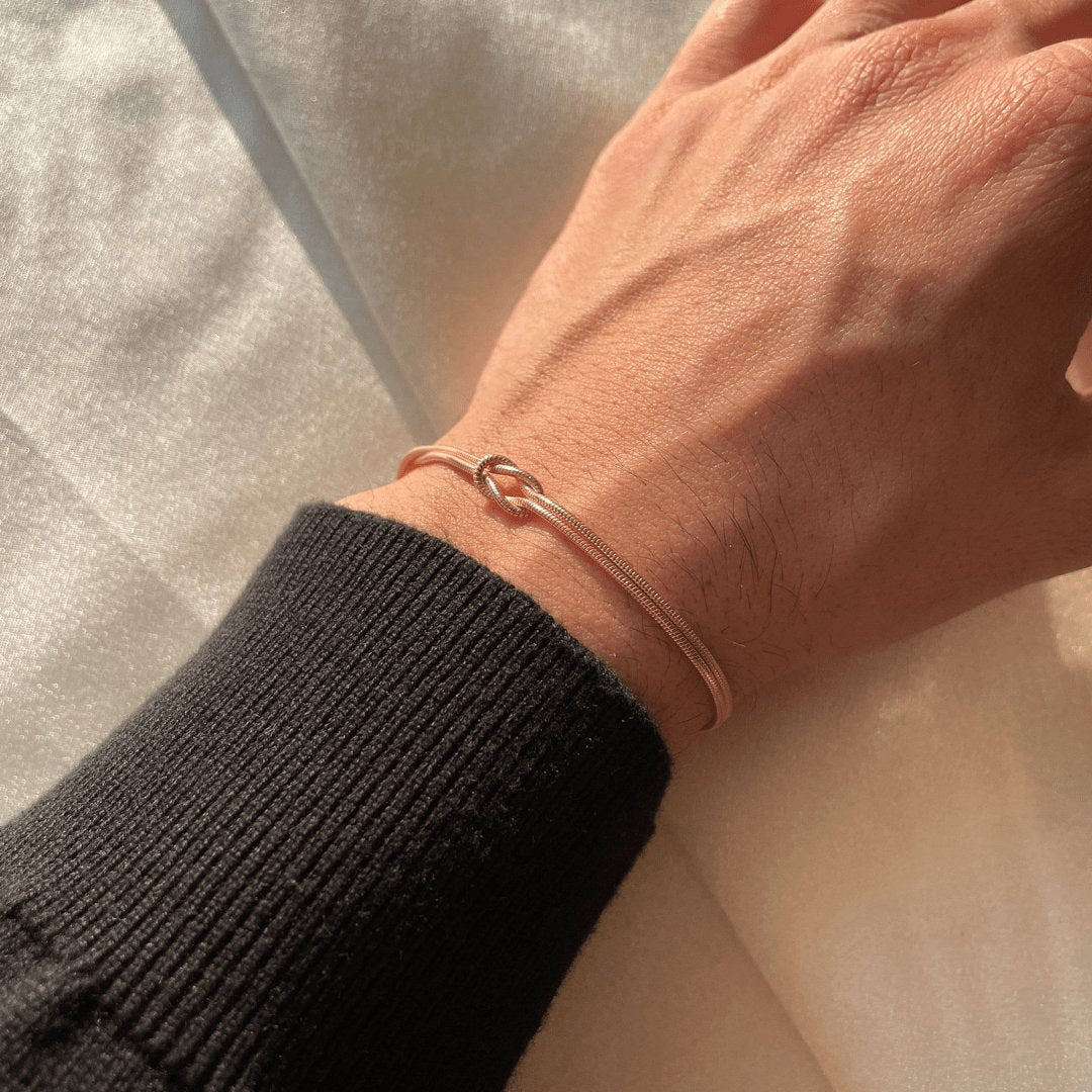Nova - Liefdesknoop Armband