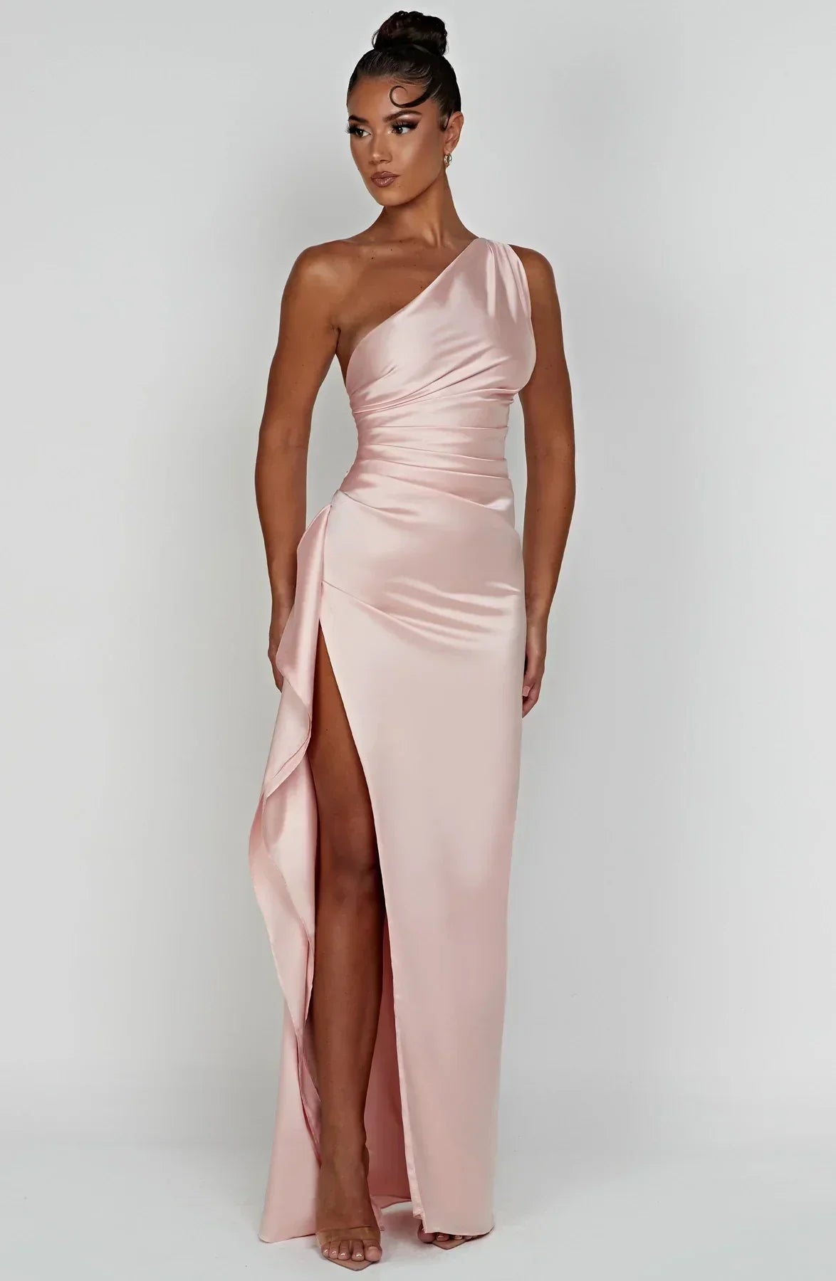 Elegante Satijnen One Shoulder Maxi Galajurk met Hoge Split