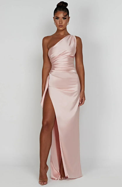 Elegante Satijnen One Shoulder Maxi Galajurk met Hoge Split