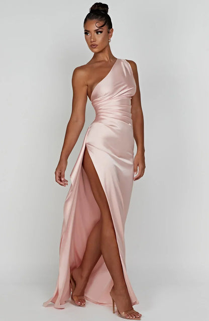 Elegante Satijnen One Shoulder Maxi Galajurk met Hoge Split