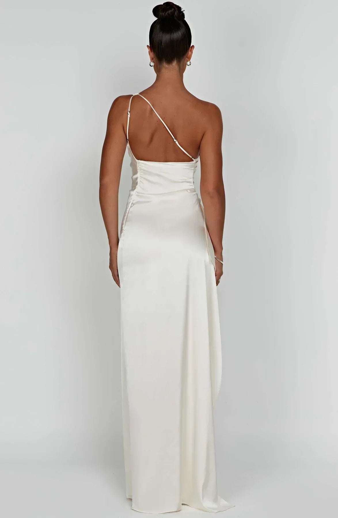 Elegante Satijnen One Shoulder Maxi Galajurk met Hoge Split
