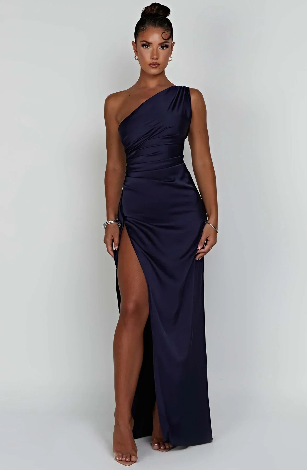 Elegante Satijnen One Shoulder Maxi Galajurk met Hoge Split