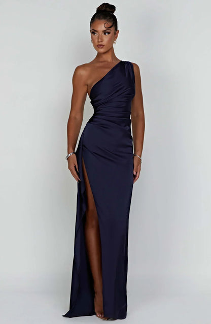 Elegante Satijnen One Shoulder Maxi Galajurk met Hoge Split