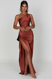 Elegant Satin One-Shoulder Maxi Evening Dress with High Slit