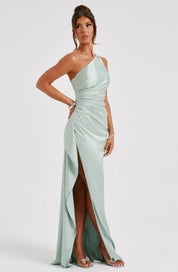 Elegant Satin One-Shoulder Maxi Evening Dress with High Slit