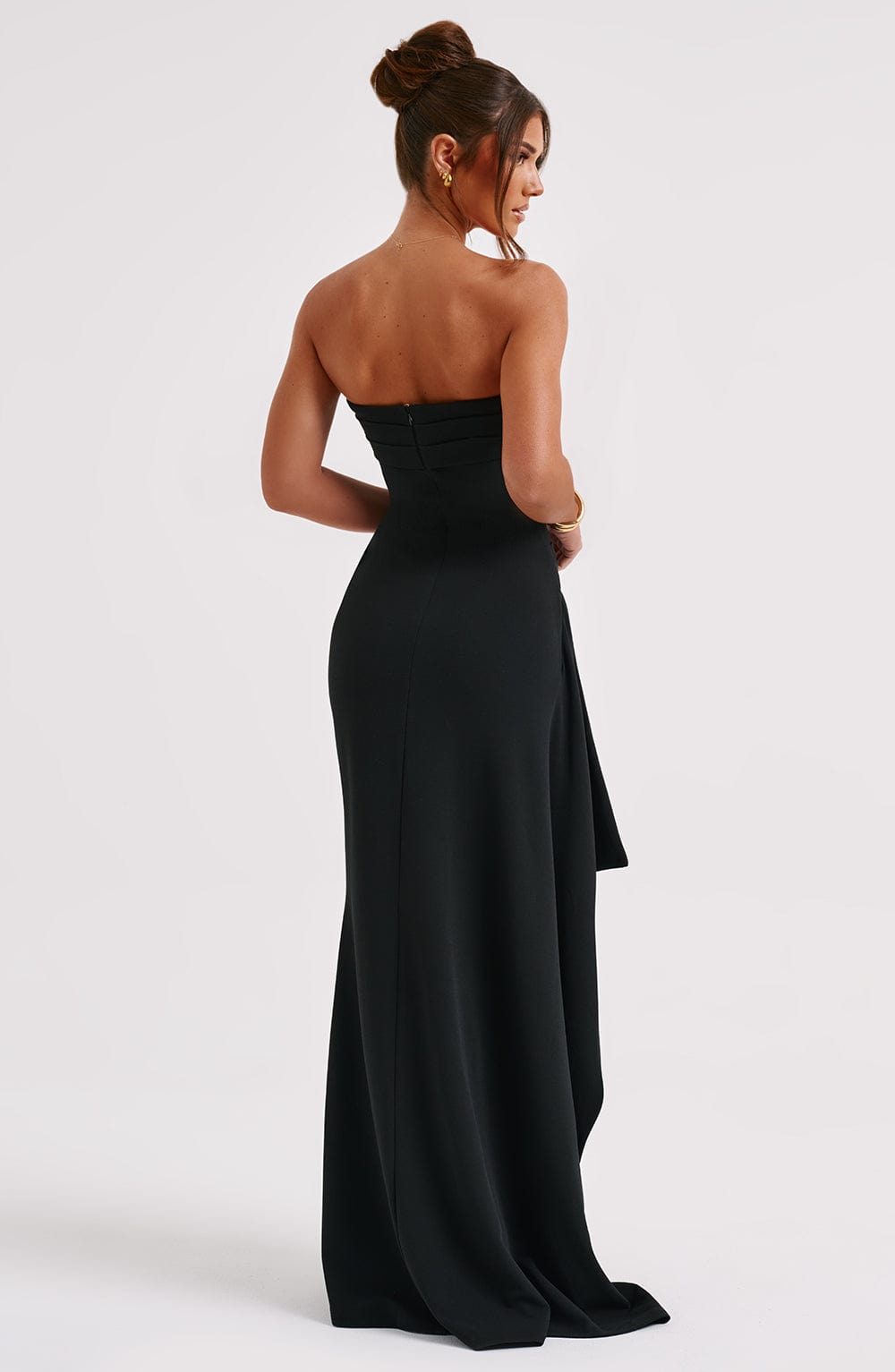 Amely - Robe maxi épaules dénudées avec fente haute