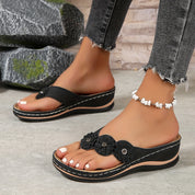Chaussons confort pour adolescentes avec détail floral et talon compensé pour femmes