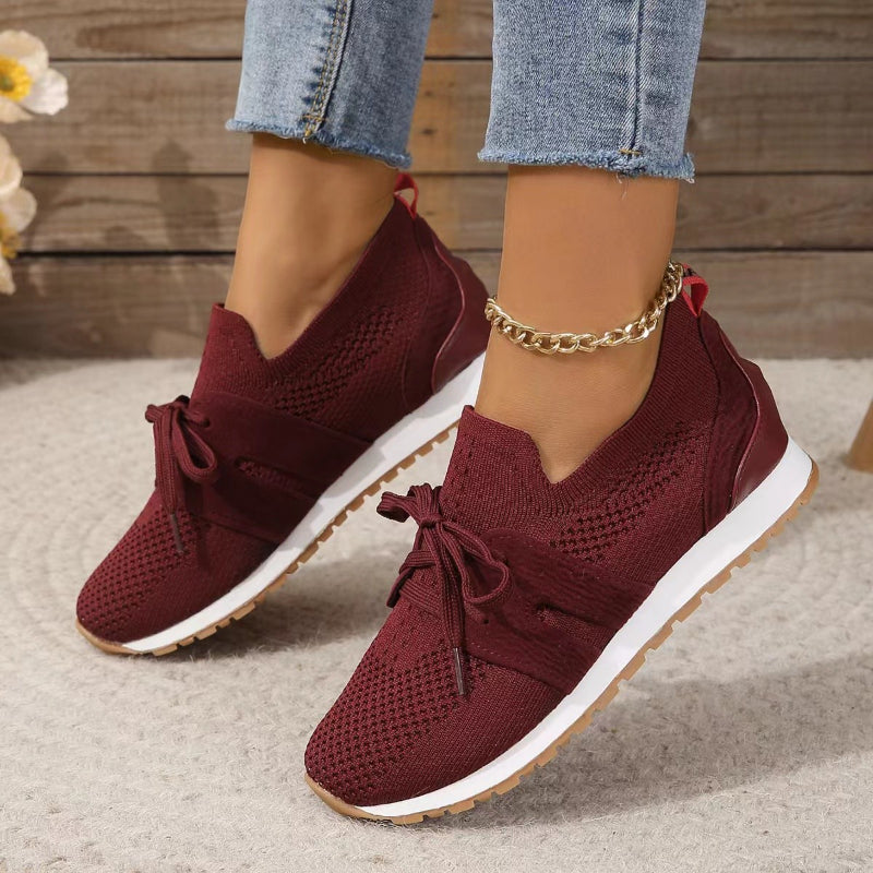 Lightweight Women's Sneakers with Bow Detail and Breathable Upper