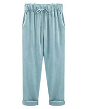Lightweight Pants with Elastic Waist and Tapered Legs