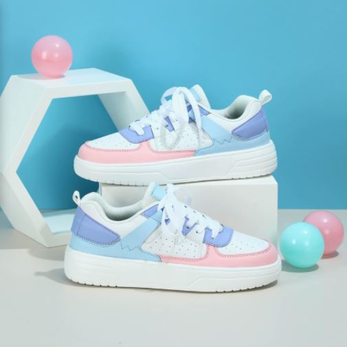 Modne damskie sneakersy z wygodnym dopasowaniem na co dzień