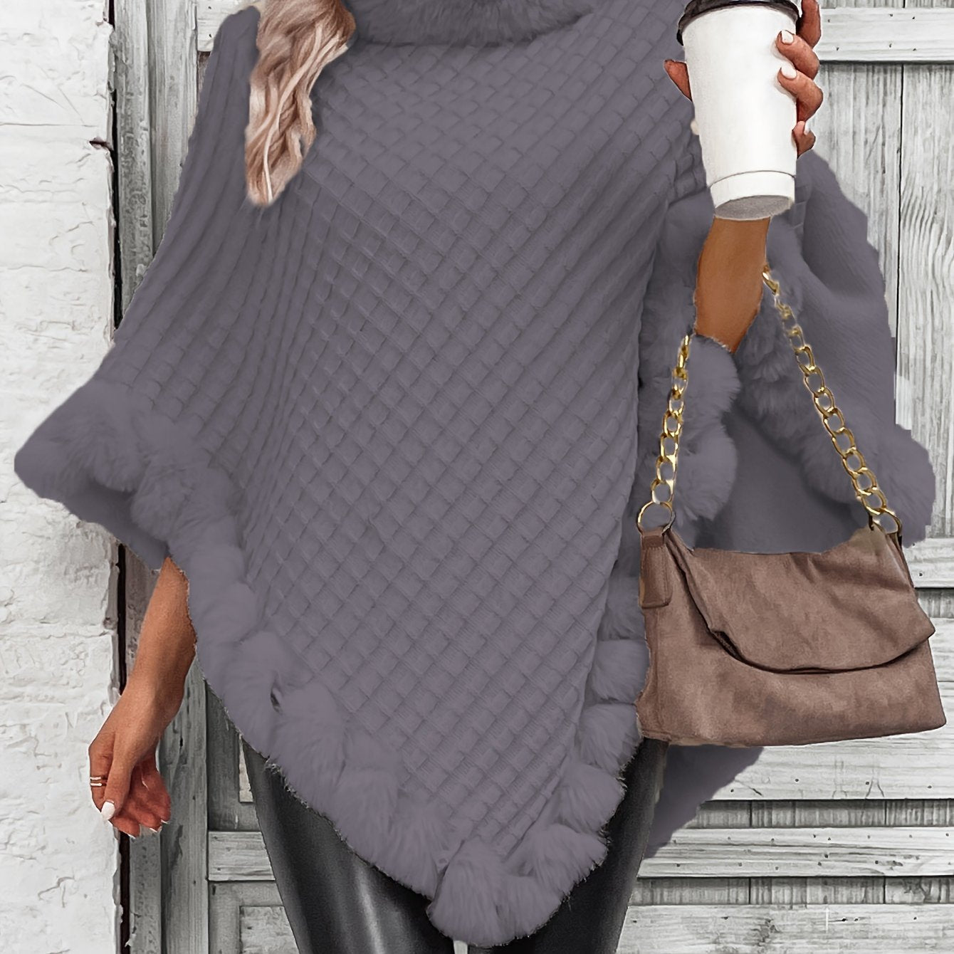 Poncho-pull chaud et stylé pour femmes avec col en fausse fourrure