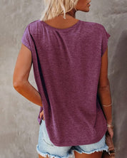 Wygodny damski letni top z dekoltem w serek i luźnym krojem