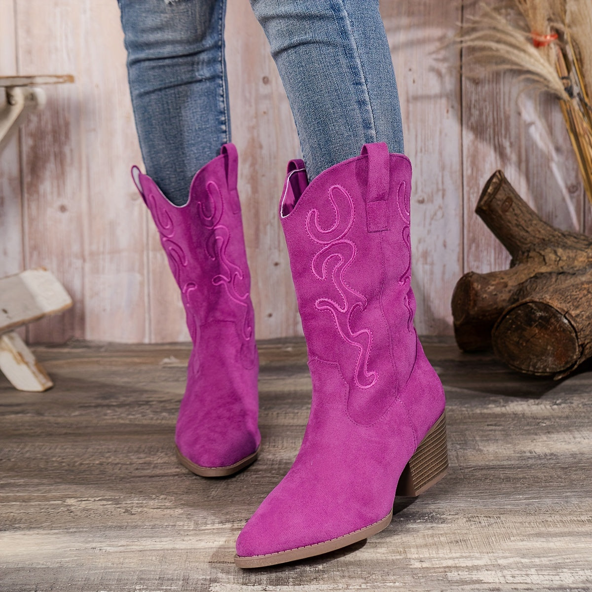 Vrouwen Western Cowboylaarzen Met Decoratieve Stiksels En Blokhak